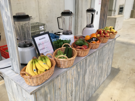 Smoothie Stand