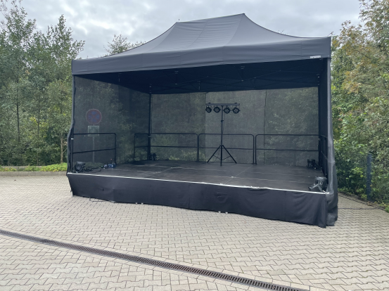 Bühne 6 x 4 m 