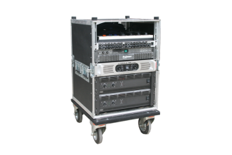 Großes Endstufenrack