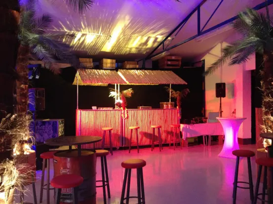 Bambus-Theke Klein mit Dach