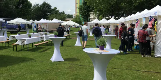 Faltzelt 3 x 3 m Standard wei&szlig;