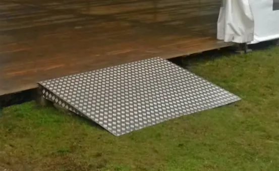 Anlegerampe Festzelt 