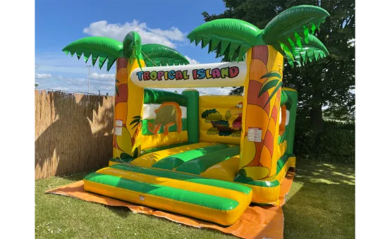 H&uuml;pfburg Tropical Island