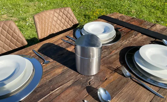 Tisch M&uuml;lleimer