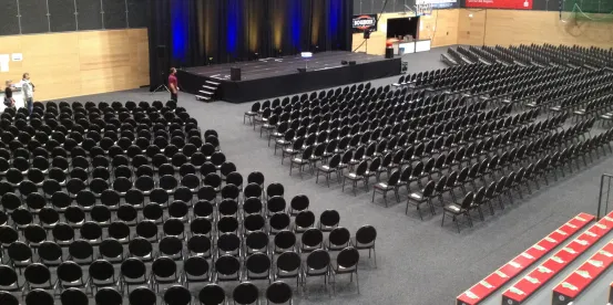 Teppichfliesen 2x1m schwarz