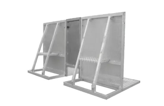 B&uuml;hnengitter mit Kabeldurchlass