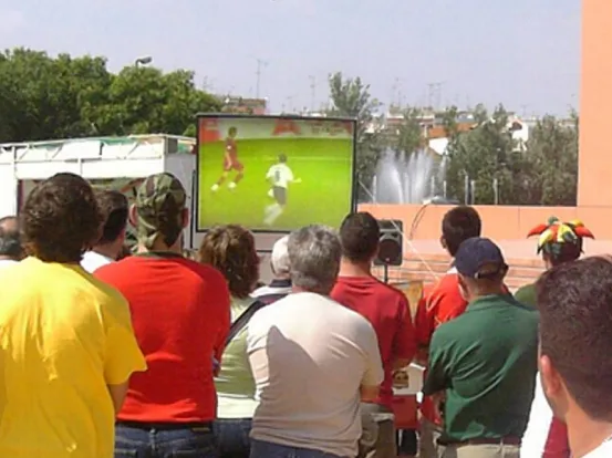 Parabol Hohlspiegelleinwand