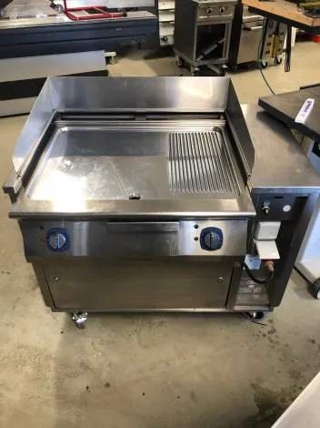 Grillplatte mit Absauganlage