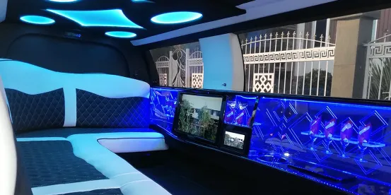 Strechlimousine Lincoln 9,5 m Grundpaket 1 / 6 Std.