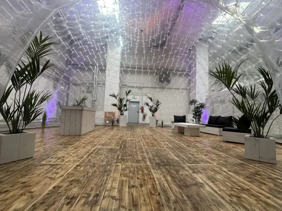 Event Dome - aufblasbar mit Boden