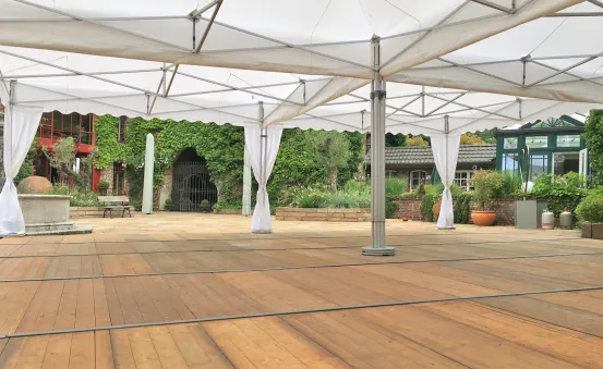 20 x 20 m Holzboden (SET)  Unterbau   