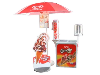 Cornetto Softeis Komplettstand